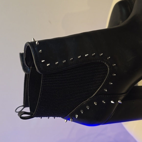GIANNI Bini Raanta Studded Spiked Lug Sole Platform Boots Heel Black 9 9 1/2 Hot - Picture 5 of 7